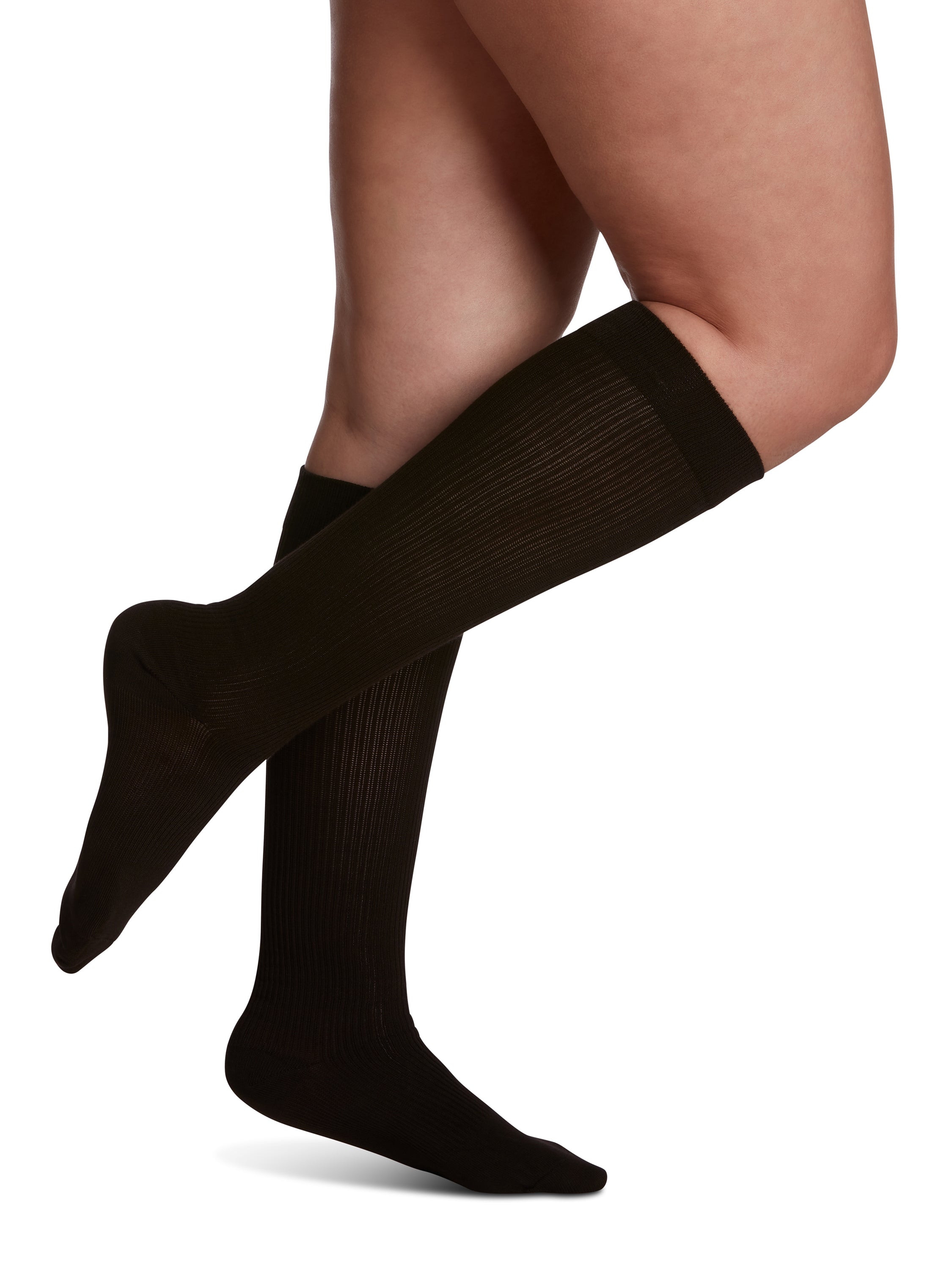 Sigvaris (15-20mmHg) | Women's Casual Cotton (Knee-High)