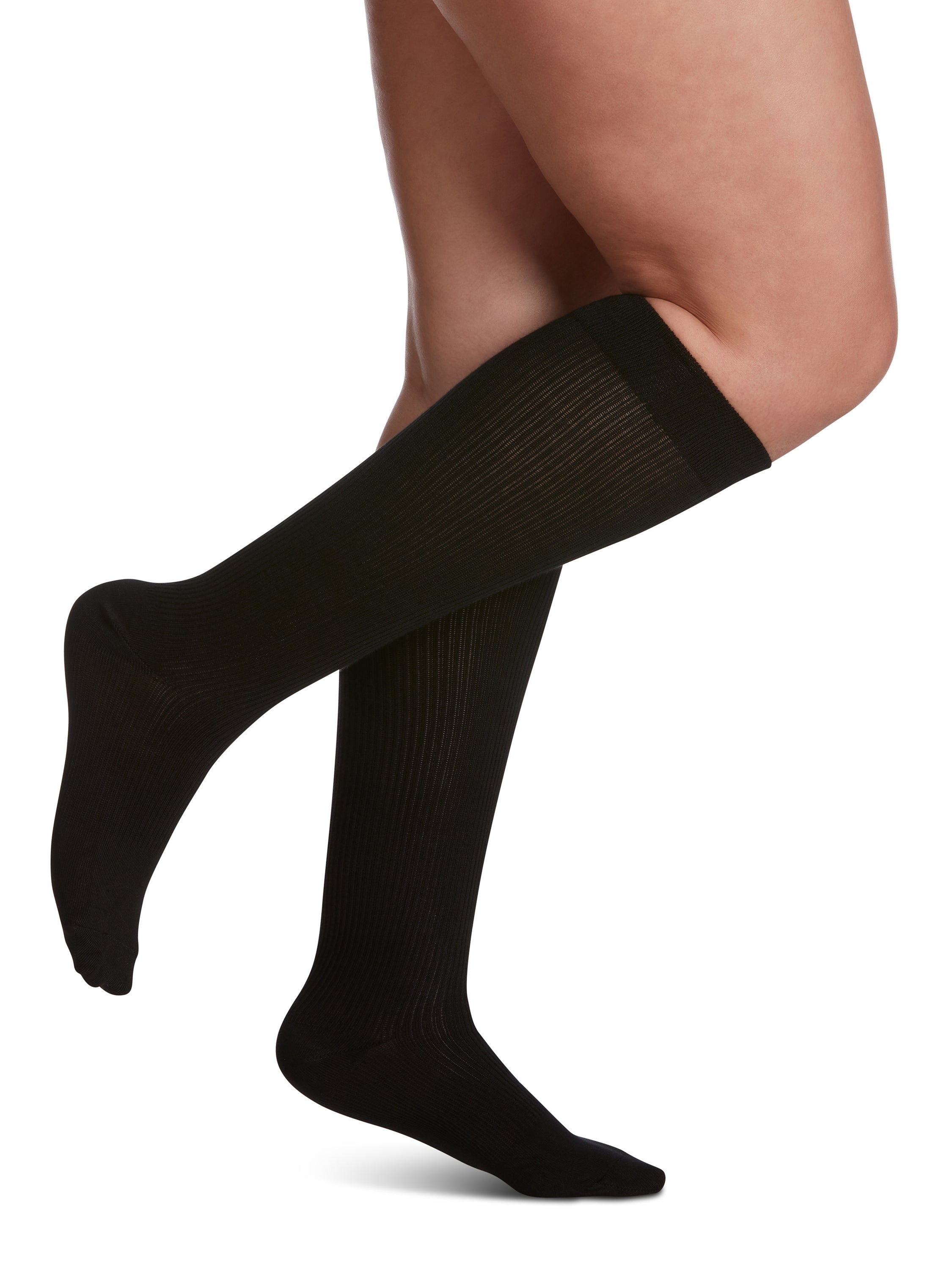 Sigvaris (15-20mmHg) | Women's Casual Cotton (Knee-High)