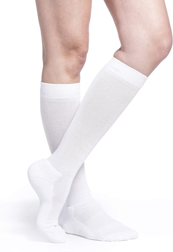 Sigvaris (20-30mmHg) | Women's Cushioned Cotton (Knee-High)