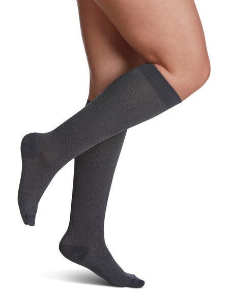Sigvaris (20-30mmHg) | Women's Microfiber Patterns (Knee-High)