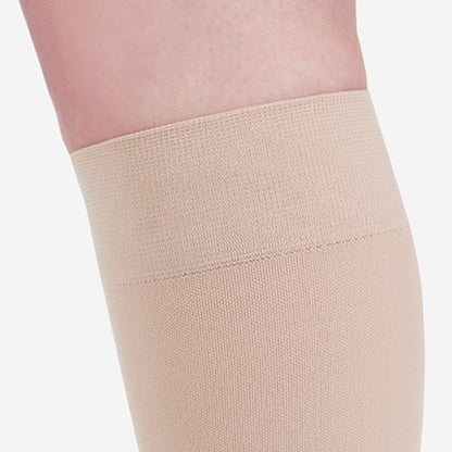 Sigvaris (20-30mmHg) | Unisex Thermoregulating Cotton (Knee-High)