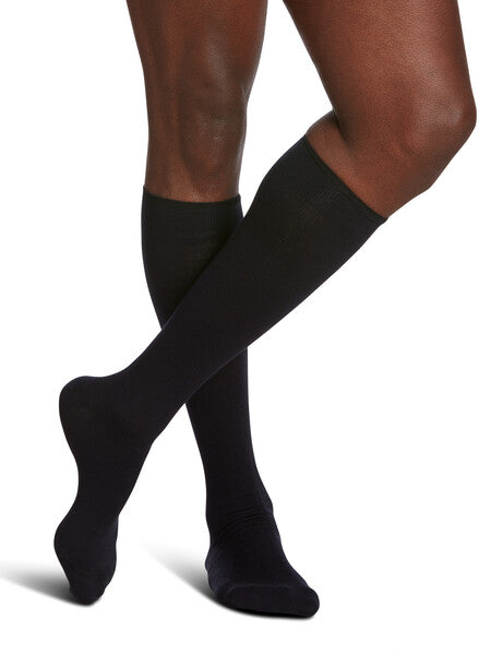 Sigvaris Health (15-20mmHg) | Women's All Season Merino Wool (Knee-High)