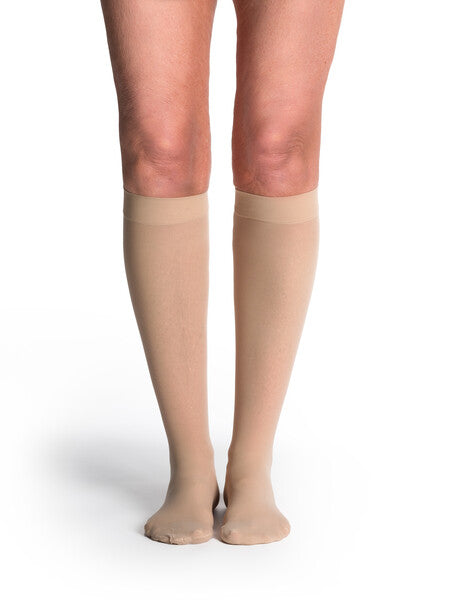 Sigvaris (20-30mmHg) | Women's Sheer (Knee-High)