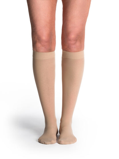 Sigvaris (20-30mmHg) | Women's Sheer (Knee-High)