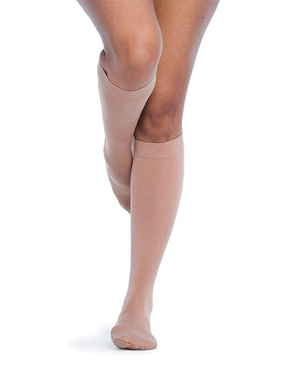 Sigvaris (20-30mmHg) | Women's Soft Opaque (Knee-High)