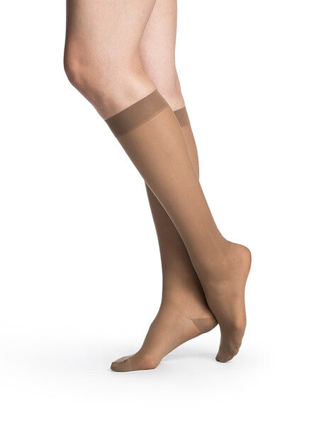 Sigvaris (20-30mmHg) | Women's Medium Sheer (Thigh-High)